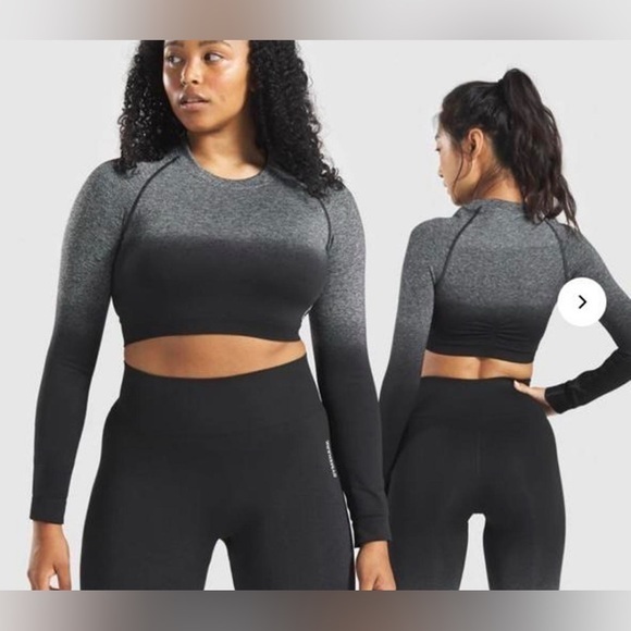 Gymshark Tops - Gymshark Women’s Small Seamless Cropped Long Sleeve Shirt Top Black Ombré S